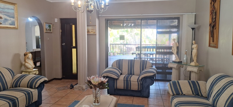 4 Bedroom Property for Sale in Beacon Bay Eastern Cape